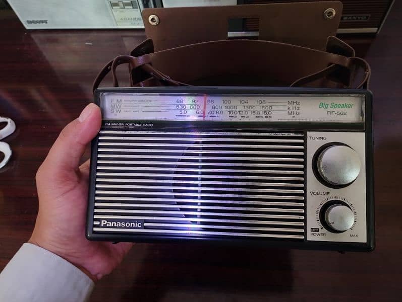 Panasonic Radio - RF 562 , ORIGINAL MADE IN OSAKA JAPAN 4