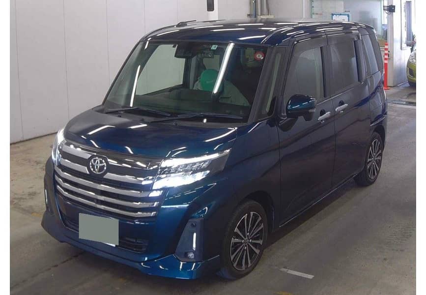 Toyota roomy custom 2021 with cruise control round vew camera 14000 km 1