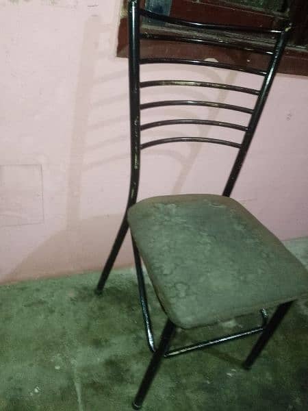 2  heavy weight chairs good condition like new 1