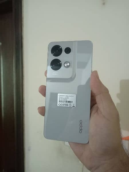 Oppo Reno 8 pro plus 12/256 80W complete box 0