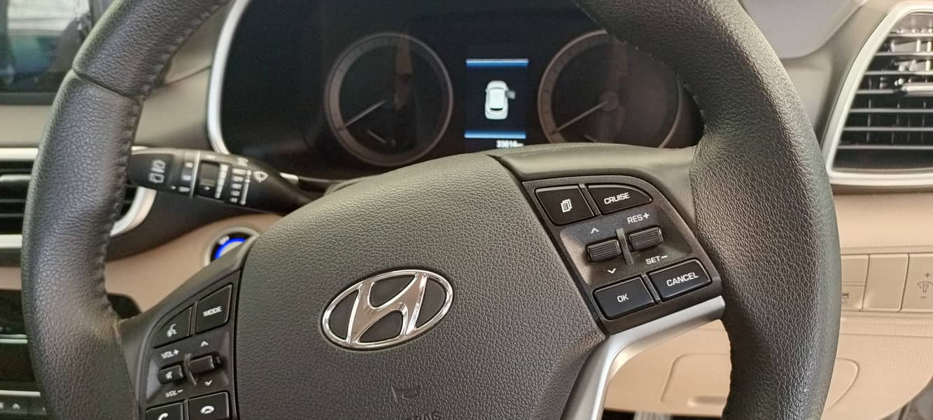 -Hyundai Tucson 2022 Model 9