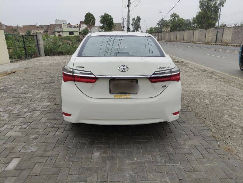 Toyota Corolla Gli 2017 - Original Facelift is up for sale 8