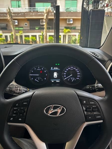 Hyundai Tucson 2023 8