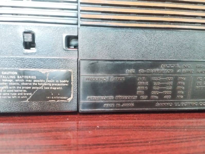 Sanyo 4 Band Radio / Cassette Player - Original Made in Japan 5
