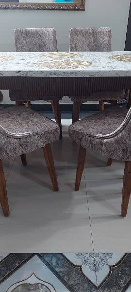 6 Chair Dinning Table 4