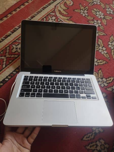 Apple MacBook pro 2