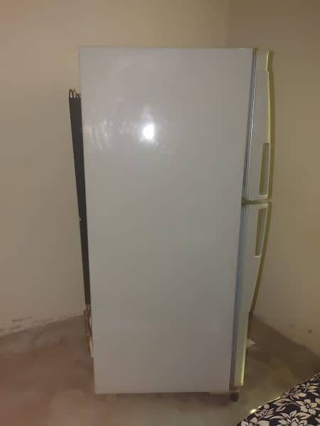 Dawlance fridge 7