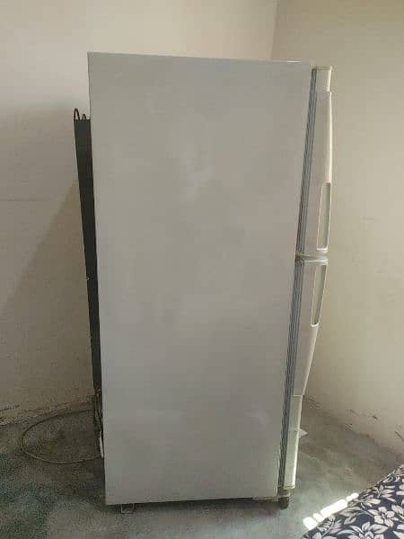 Dawlance fridge 8