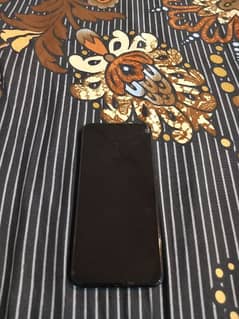 Huawei y9 prime 4/128 condition 8/10 best for using hotspot