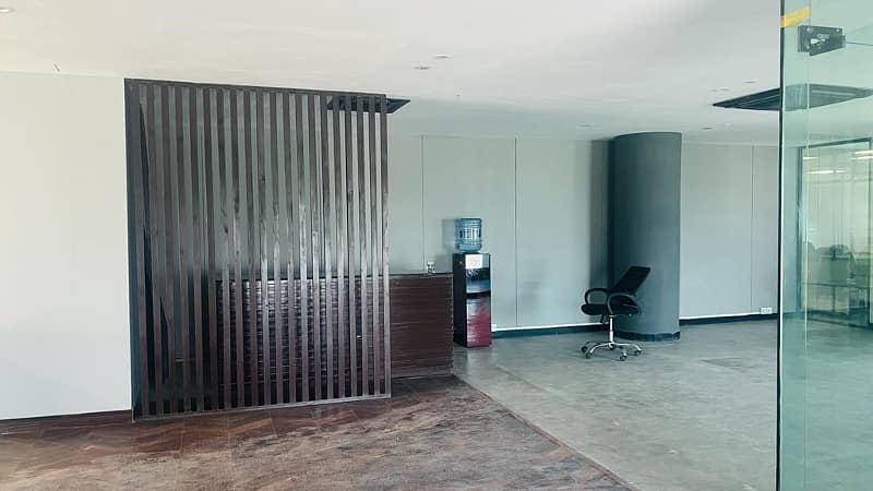 4000 SFT Well Semi Furnished Corporate Office For Rent At Main Boulevard Gulberg 5