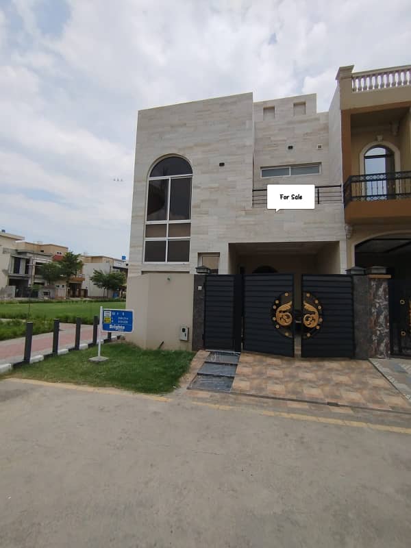 Facing Park 5 Marla House For Sale in M7B Lake City Lahore 0