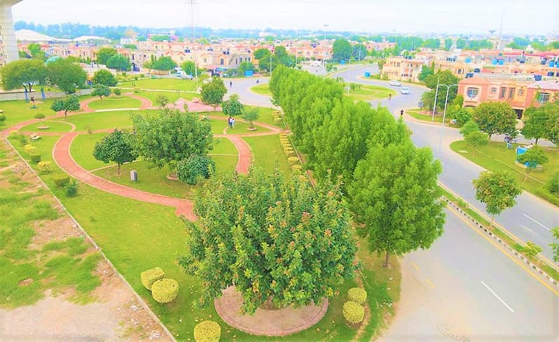 Facing Park 5 Marla House For Sale in M7B Lake City Lahore 19