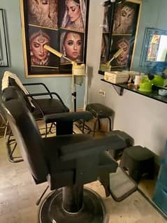 Beauty Salon / Parlor Setup For Sale