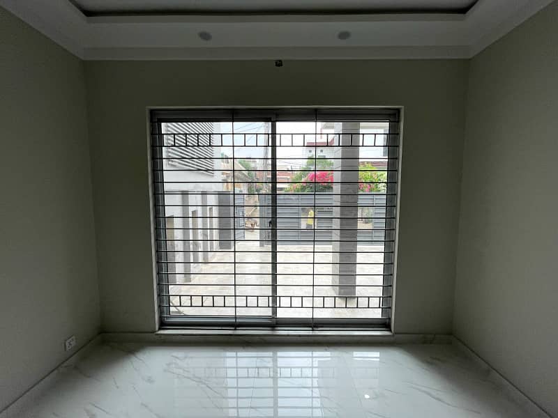 10 Marla Lower Portion For Rent In Bahria Town 3