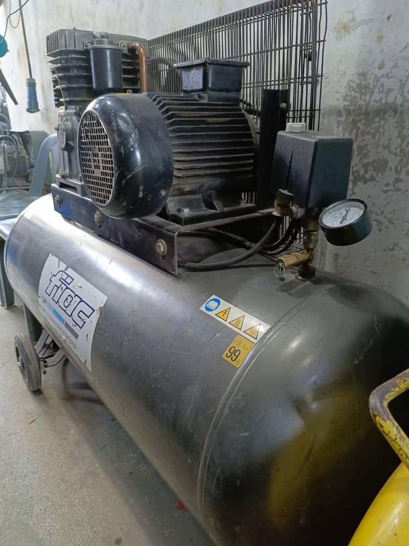 Fiac Air Compressor  5.5 kw 4