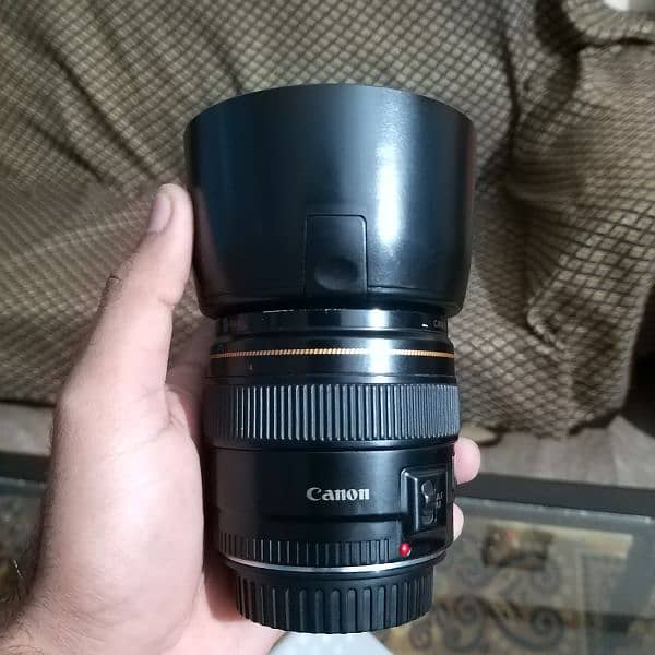 Canon 85mm Lens f1.8 3