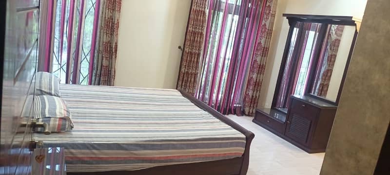 Furnished 1 Kanal House Available In Model Town For sale 14