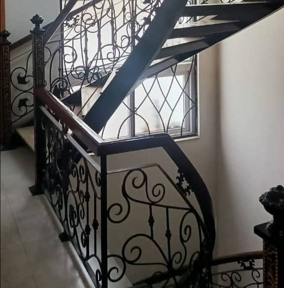 Furnished 1 Kanal House Available In Model Town For sale 25