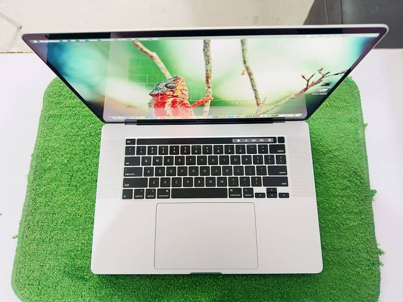APPLE MACBOOK PRO 2016 TO 2019 ALL MODEL AVAILABLE TOUCH BAR 16/512GB 1