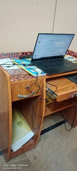Pc table / Laptop table 0