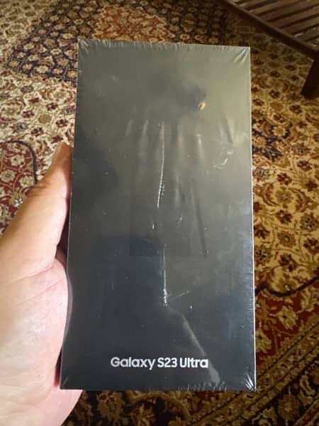 Samsung S23 Ultra 12 gb 256 gb Non PTA 0