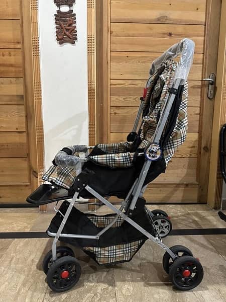 Baby Pram & Baby Seater like New Condition Picture attached 4