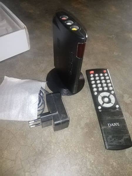 LCD & LED TV Device| HDTV 550 Only 2 months Use mint Condition 6