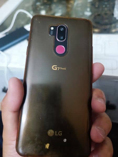 LG G7 THINK PTA OFFICIALLY APPROVED Ram 4  64gb single sim SD Crad 1