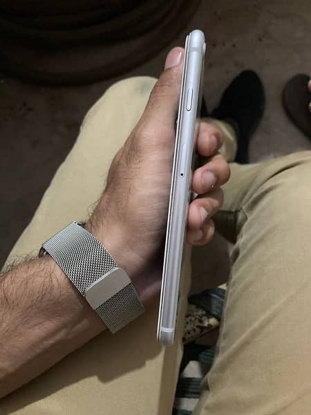 IPhone 8 plus with box | PTA APPROVED | 64gb 2