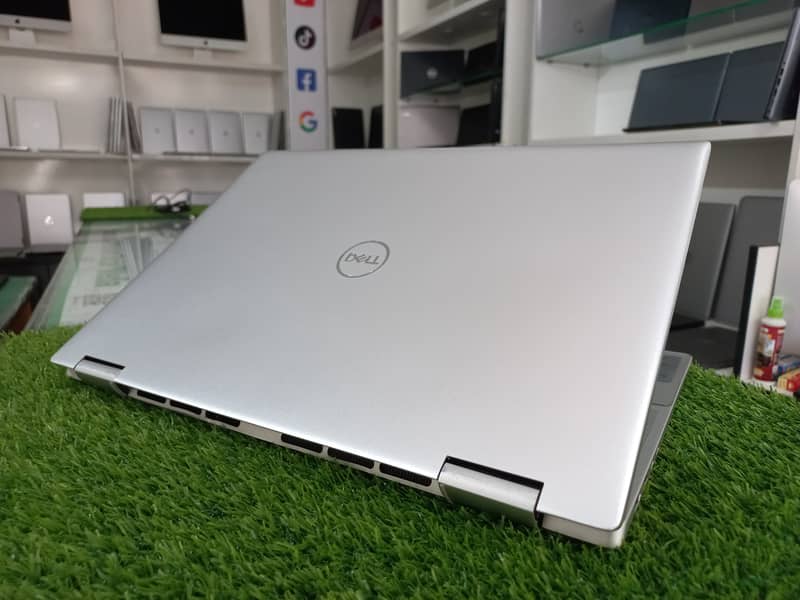 dell core i7 12th gen \ touch 360 rotate \ borderless 16" screen size 0