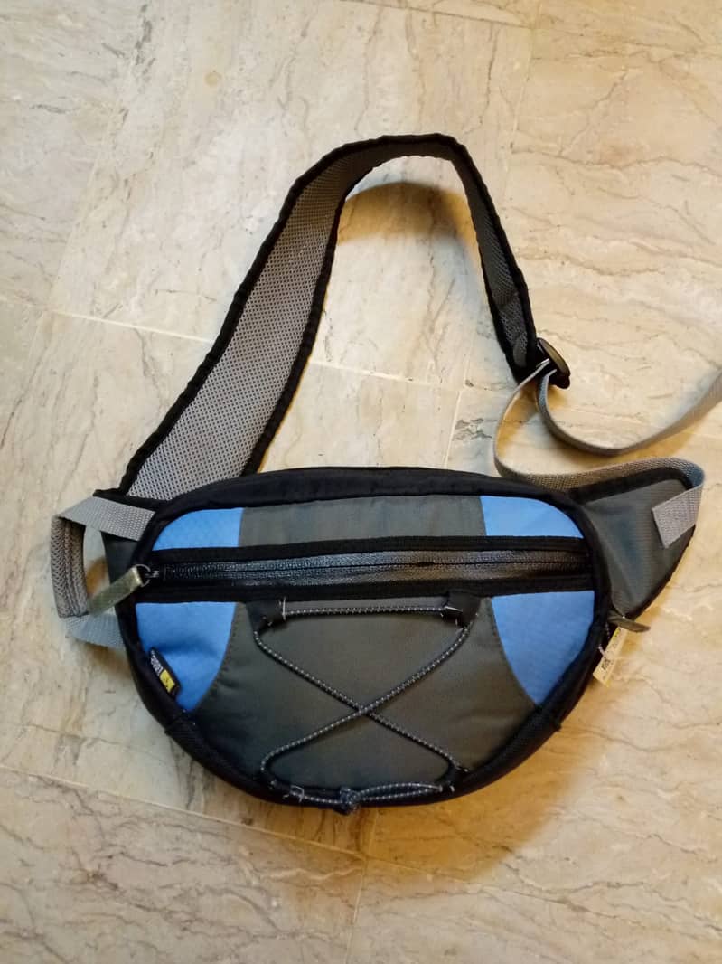 waist bag 0