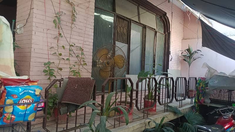 10 Marla House In Rustam Park Near Samanabad 2