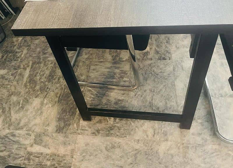 office table & chair is available for sale in reasonable price 4