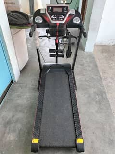 Treadmill (150kg) 2 months used