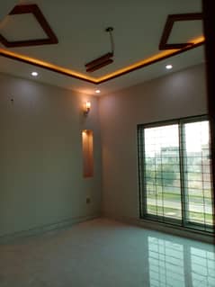 5 Marla Lower Portion Are Available For Rent in park view city Lahore