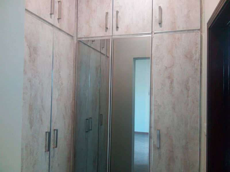 Brand New 10 Marla 3 Bedroom Apartment for Rent Askari 11 Sector D 2