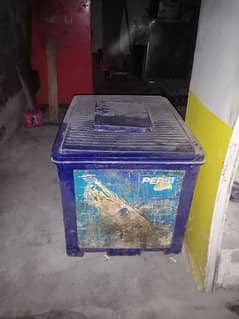 urgent sale ice box