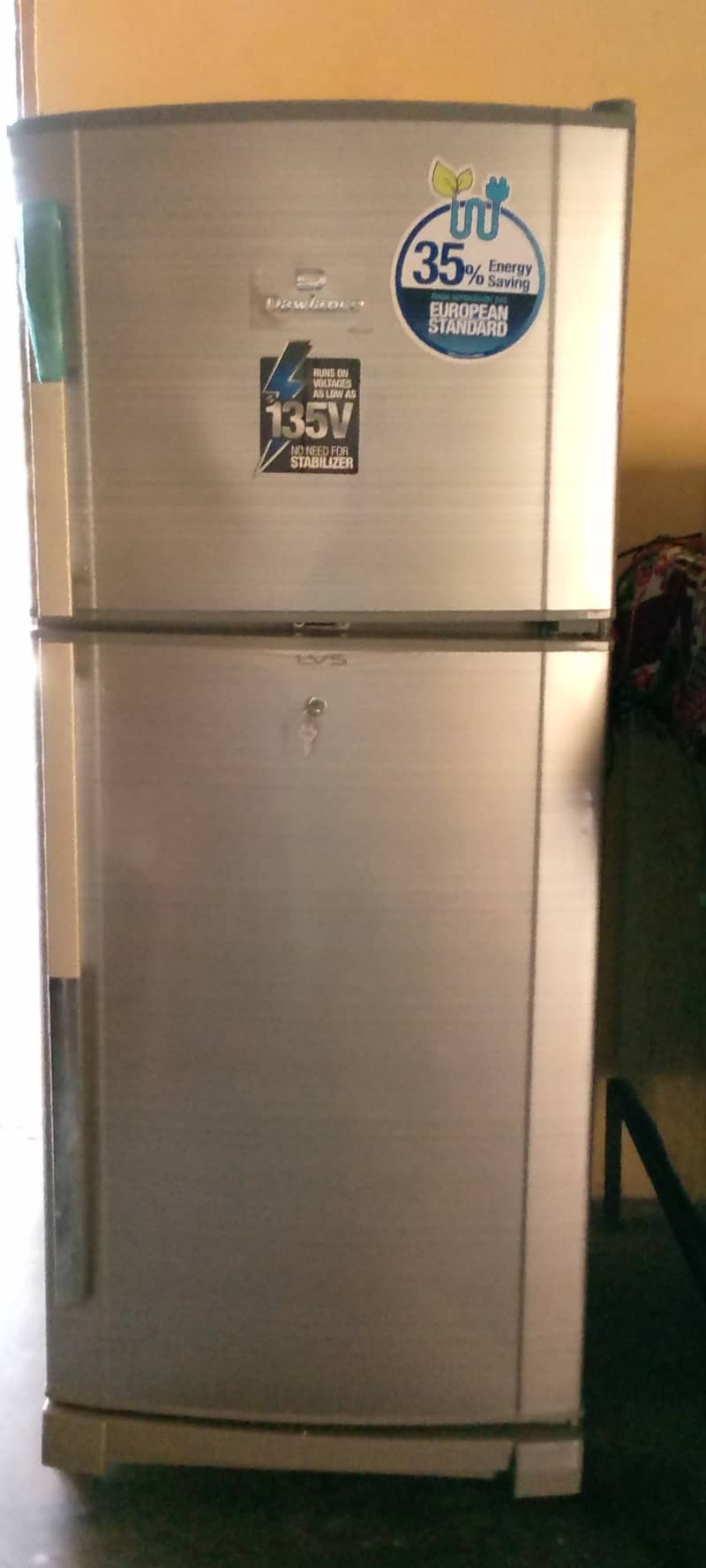 Dowlance fridge 0