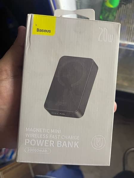 power bank new 0