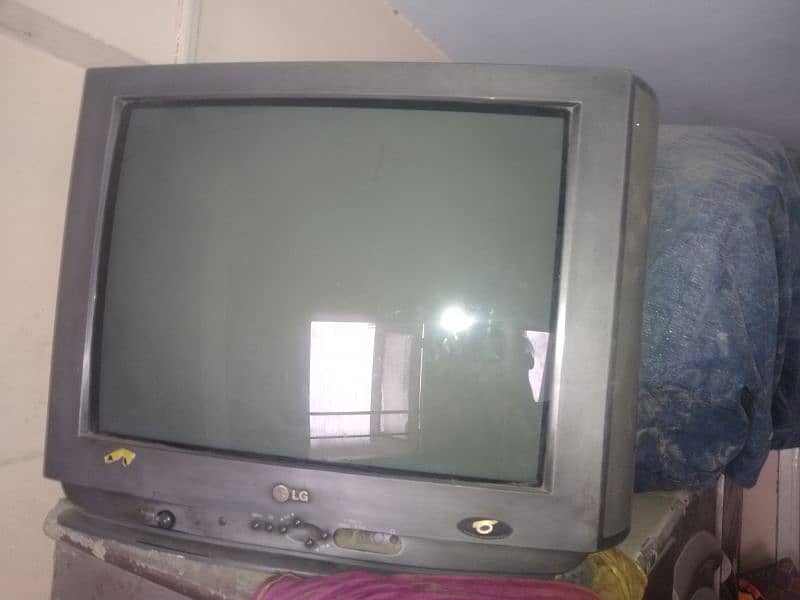 LG 21 INCH T. V FOR SELL ALL OK 0