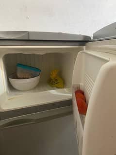 Brand : Sanyo Refrigerator