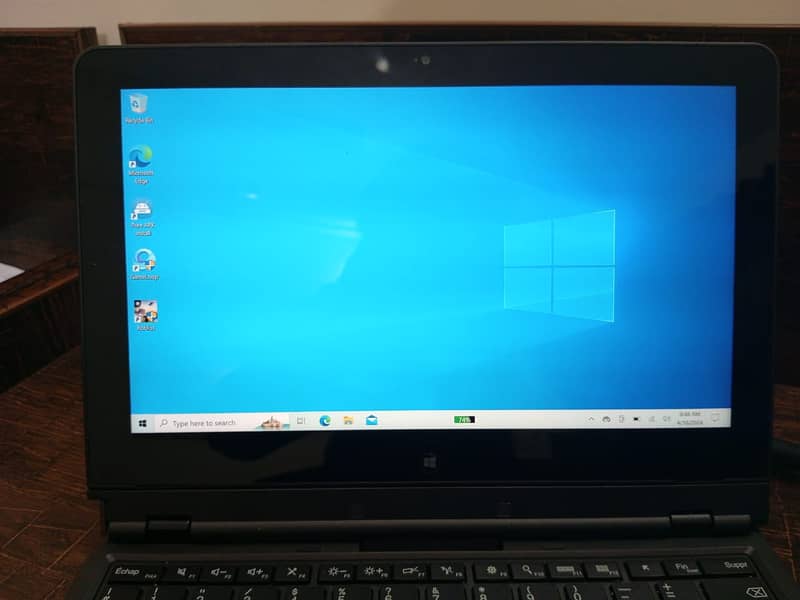Helix (Type 3xxx) Laptop (ThinkPad) - Type 3698  (8 Gb Ram / 256 ssd) 1