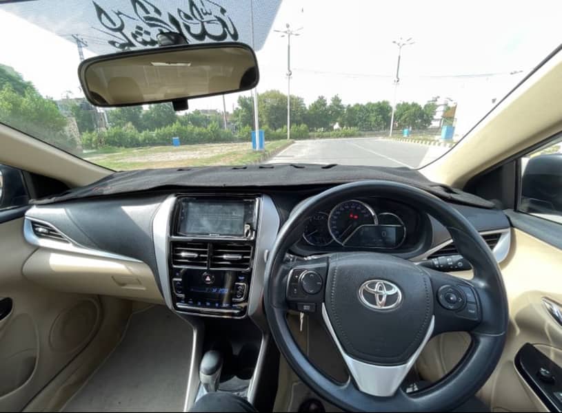 Toyota Yaris ATIV X CVT 1.5 2020 6