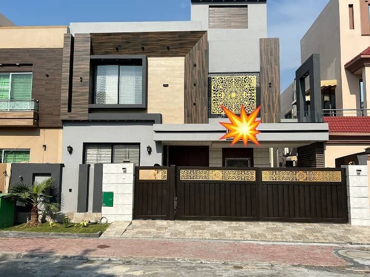 10 Marla Brand New Luxury House For Rent Gulbhar Block Sector C Bahria Town Lahore 0