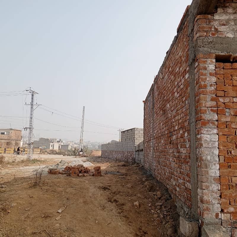 1.5 Marla Structure For Sale Adiala Road 2