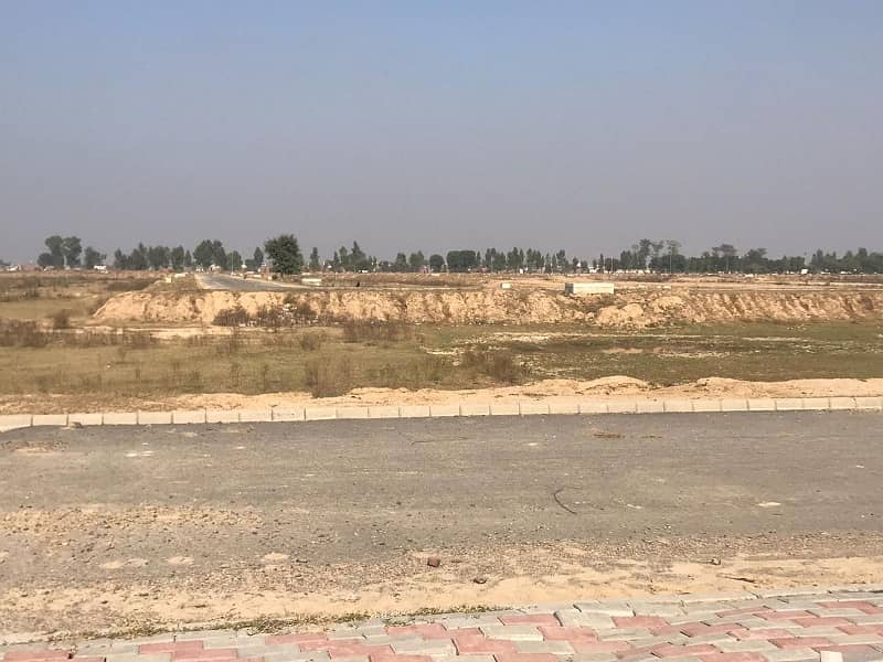 10 Marla Residential Plot For Sale At LDA City Phase 1 Block Q, At Prime Location. 7
