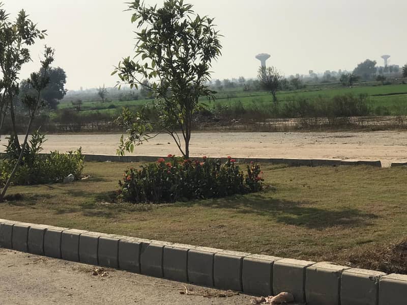 10 Marla Residential Plot For Sale At LDA City Phase 1 Block Q, At Prime Location. 16