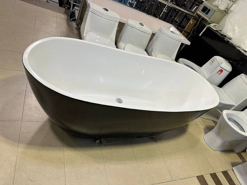 jacuuzi and bath tubs on sale   50% discount 5