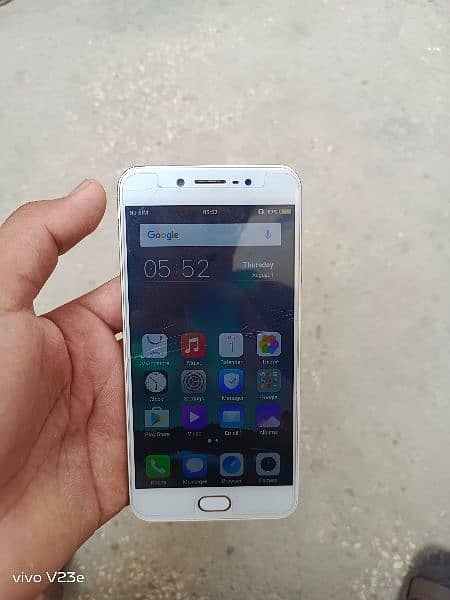 Vivo y67 4gb ram 64gb rom with front finger only mobile condition good 1