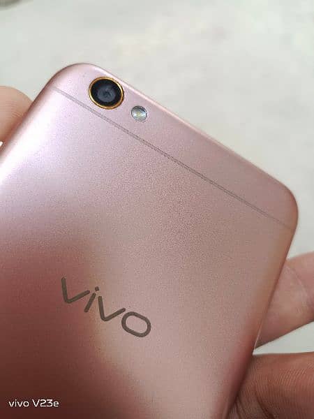 Vivo y67 4gb ram 64gb rom with front finger only mobile condition good 5